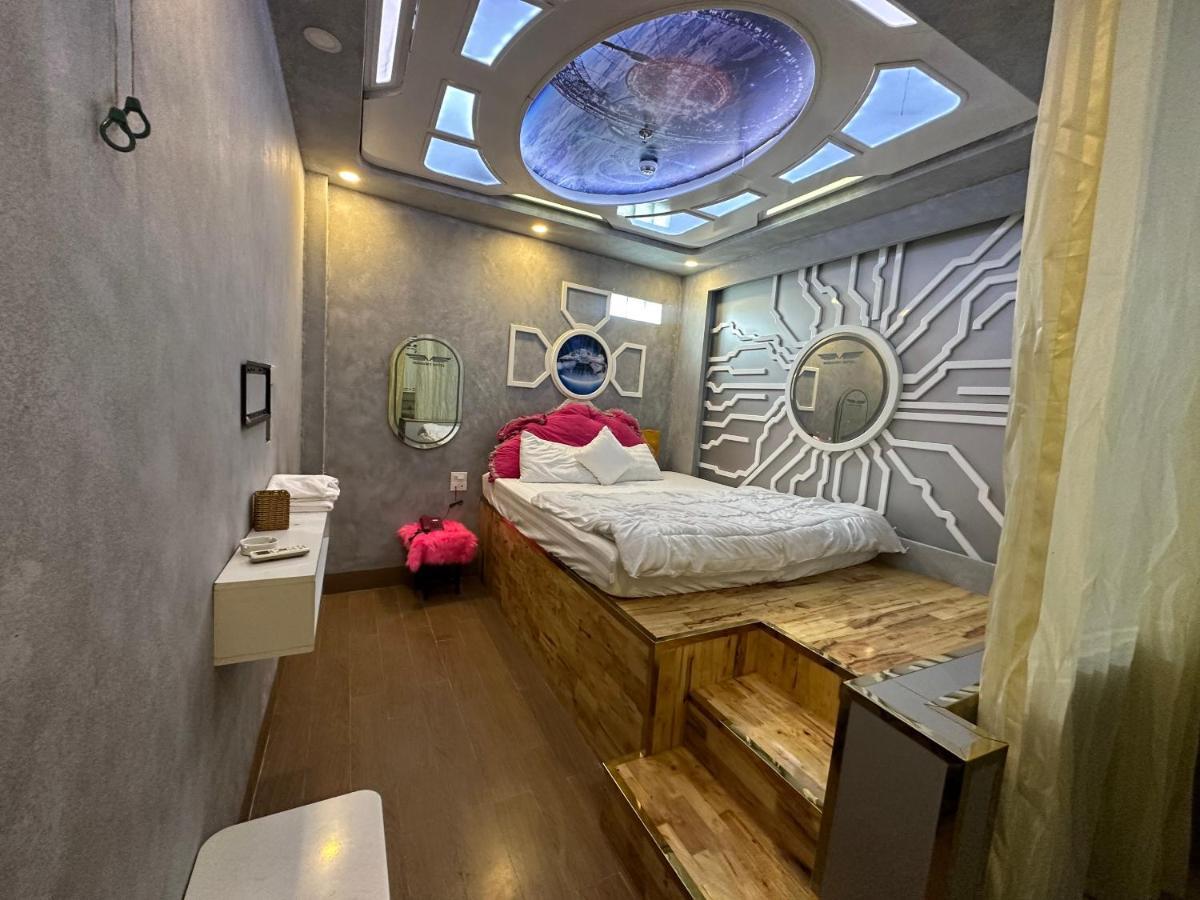 Hotel Khach San Tinh Yeu à Hô Chi Minh-Ville Extérieur photo